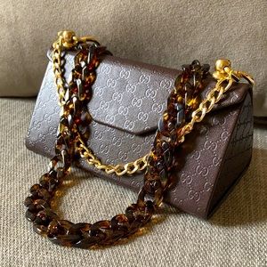 Gucci sunglasses case with bag straps NEW